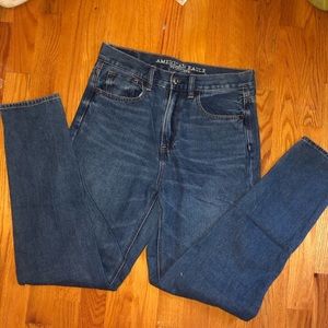 American Eagle Mom Jeans